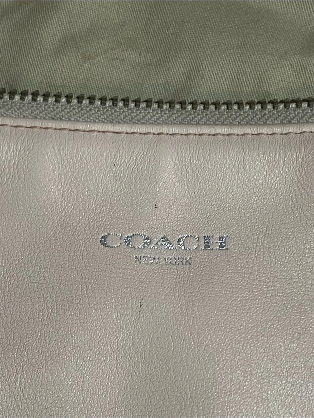 Coach #22381 legacy